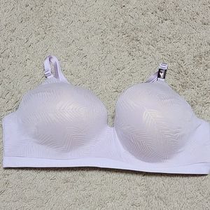 VS T-shirt Lightly Lined Wireless Bra